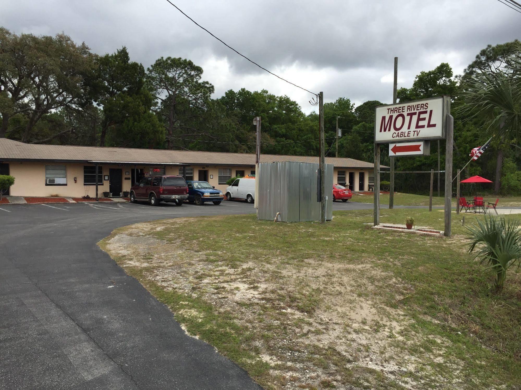 Three Rivers Motel 霍莫萨萨 外观 照片